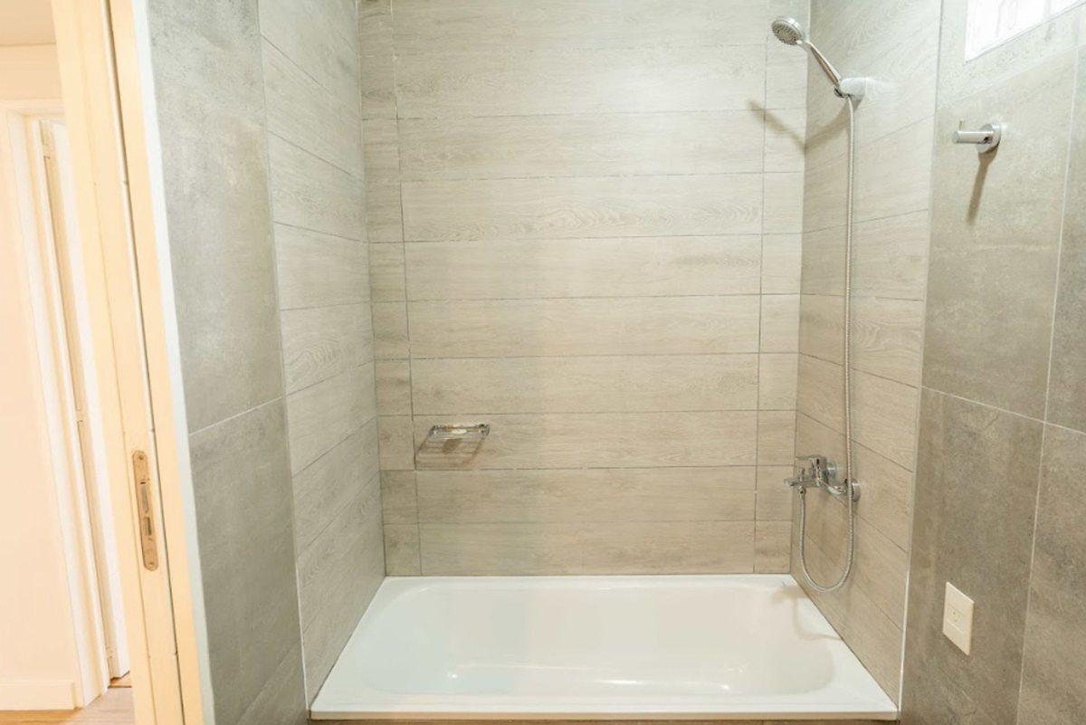 Foto de VENTA DEPTO 3 AMB A ESTRENAR C/COCHERA CABALLITO, imagen 4