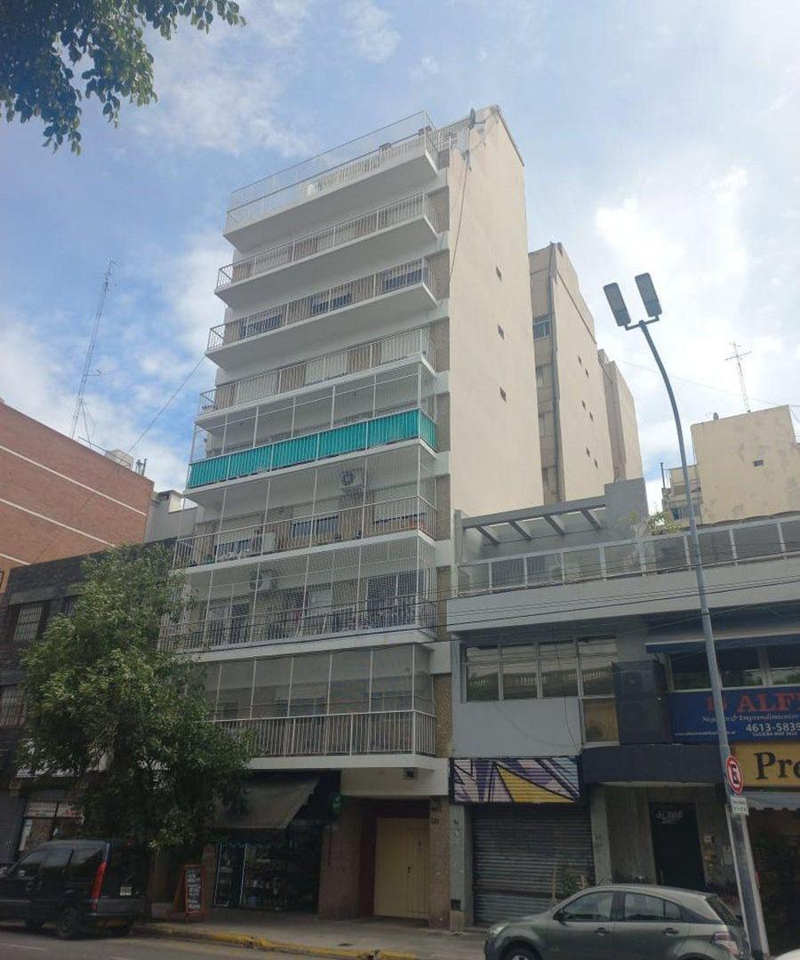 Foto de VENTA DEPTO 2 AMBIENTES CON BALCÓN - FLORES, imagen 1