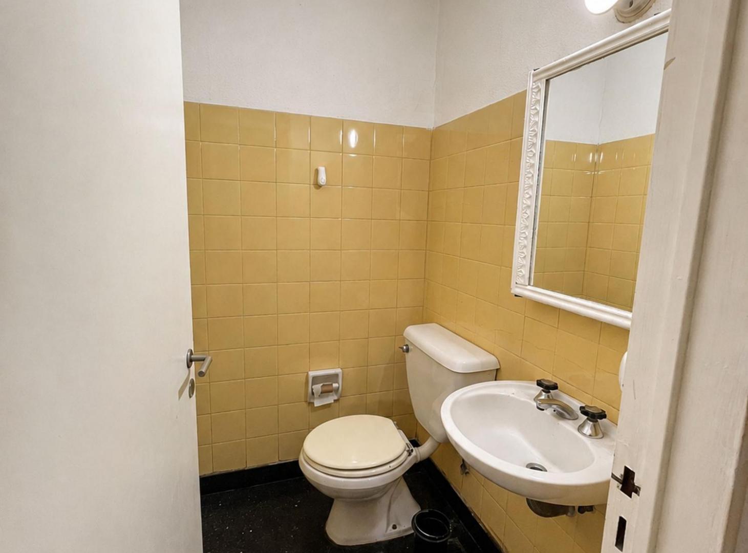 Foto de Venta Dpto 4 Ambientes con balcón. Bajas expensas, imagen 1