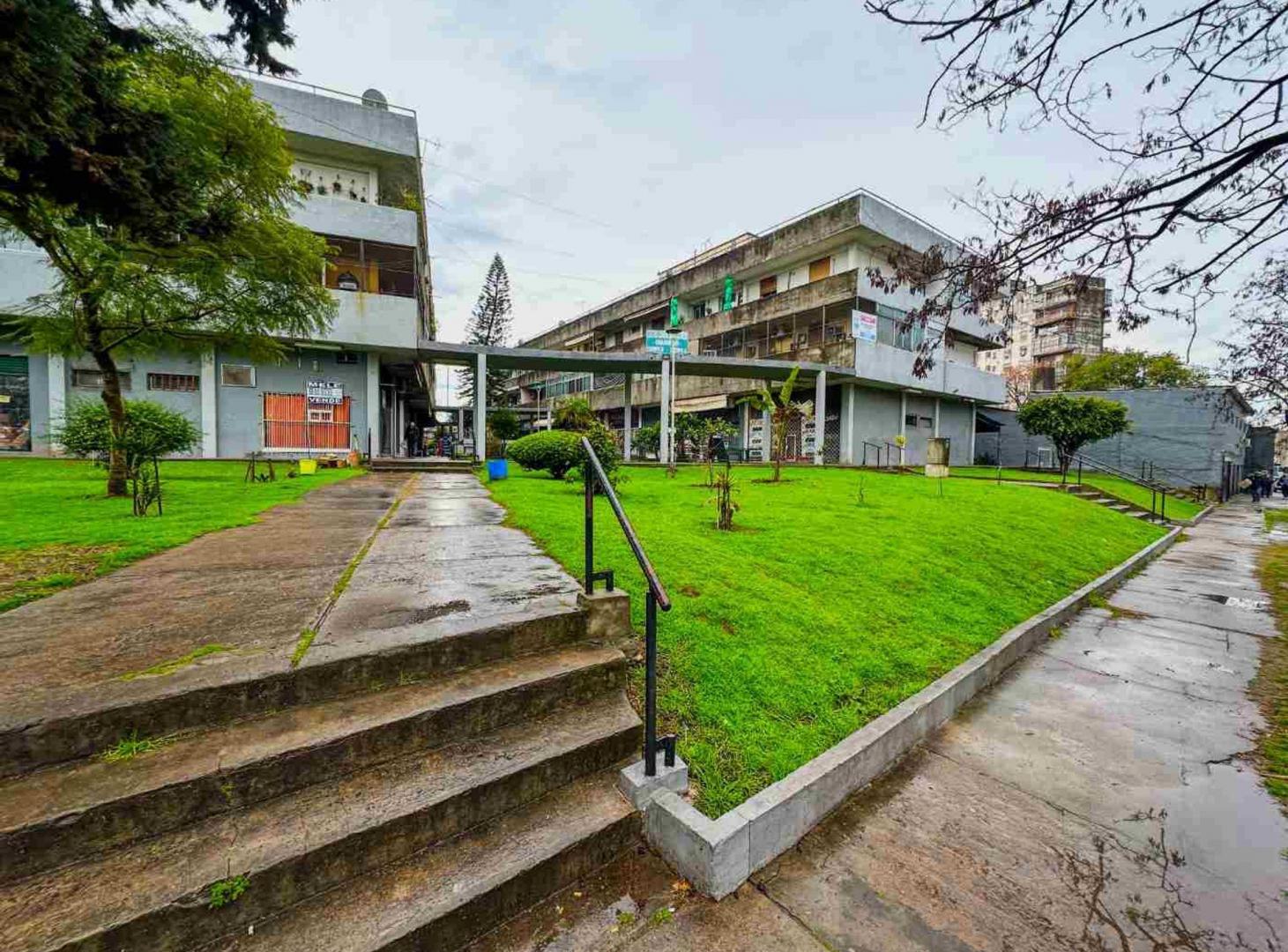 Foto de Venta dpto 3 amb en centro comercial Villa Celina, imagen 2