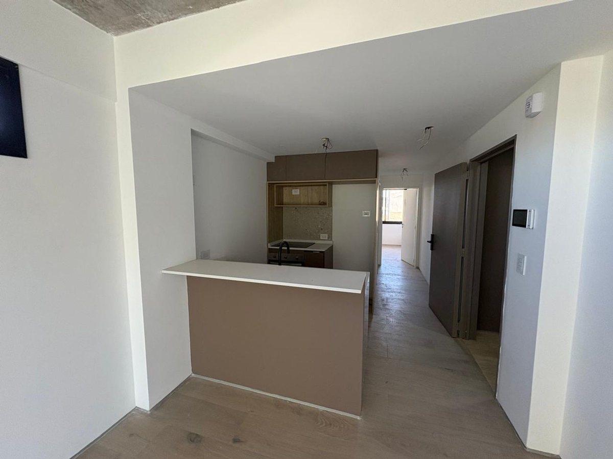 Foto de VENTA DEPTO 2 AMB CON BALCON A ESTRENAR SAAVEDRA, imagen 3