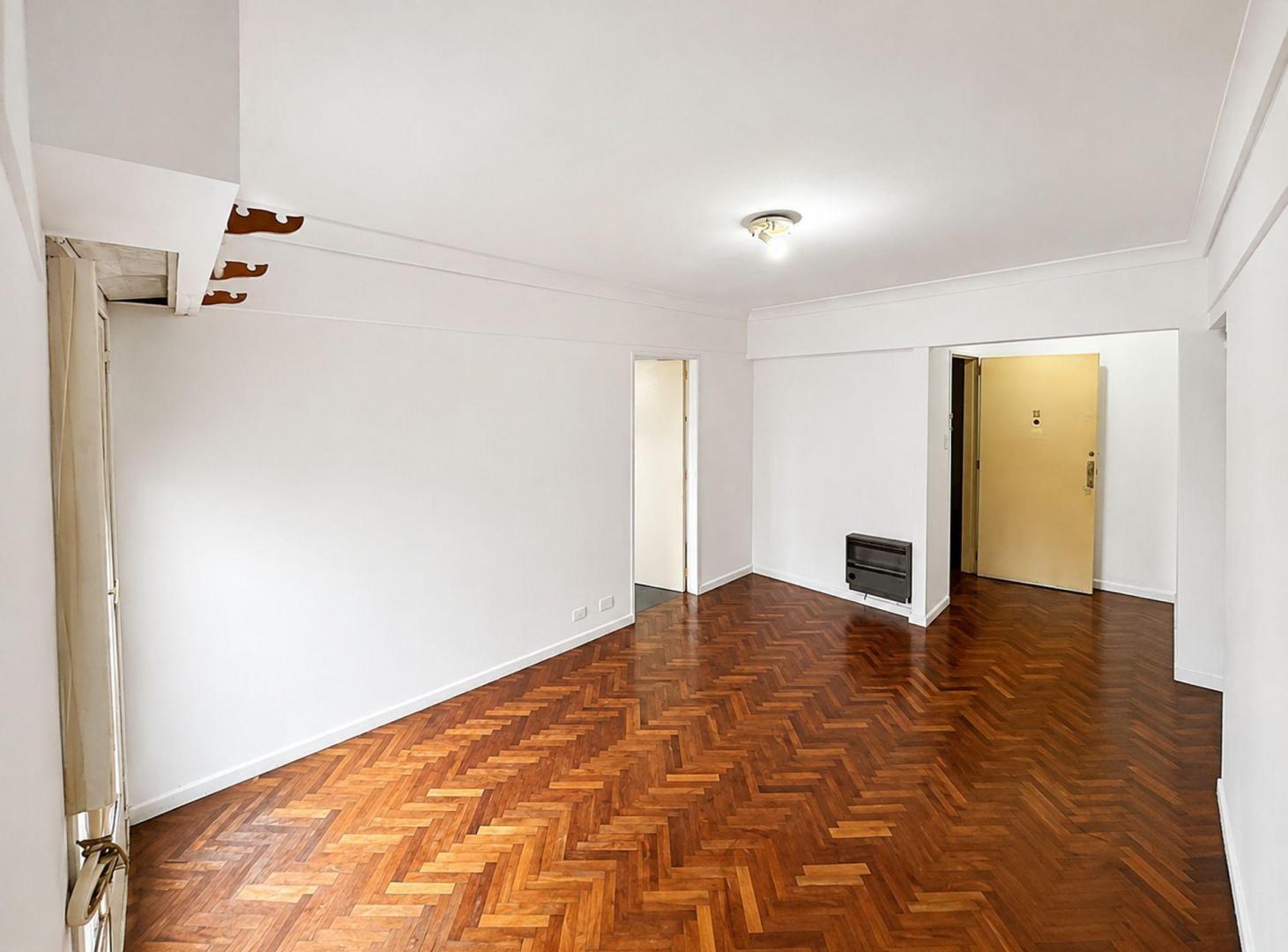 Foto de VENTA DEPTO 3 AMB LUMINOSO CON BALCON EN BALVANERA, imagen 2