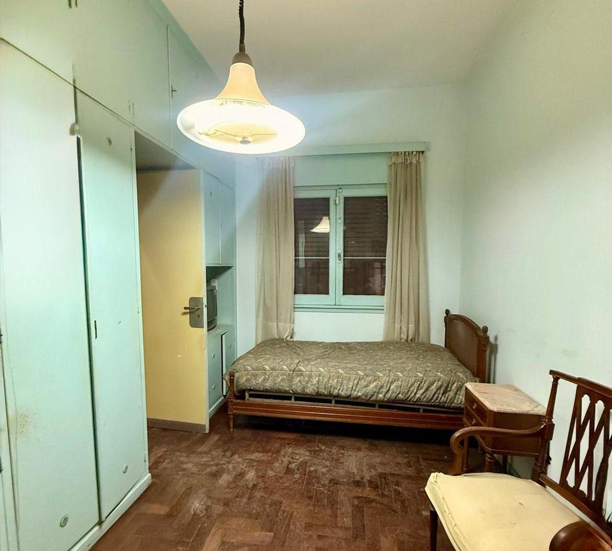 Foto de CASA LOTE EN VENTA EN V. SARMIENTO MORON, imagen 5