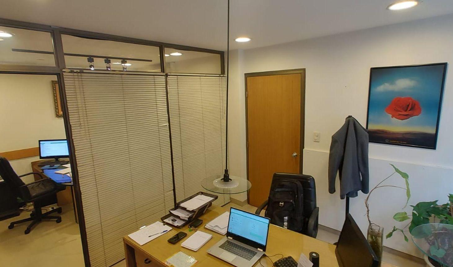 Foto de Oficina en Alquiler. San Nicolas. Microc. 150 m2, imagen 4