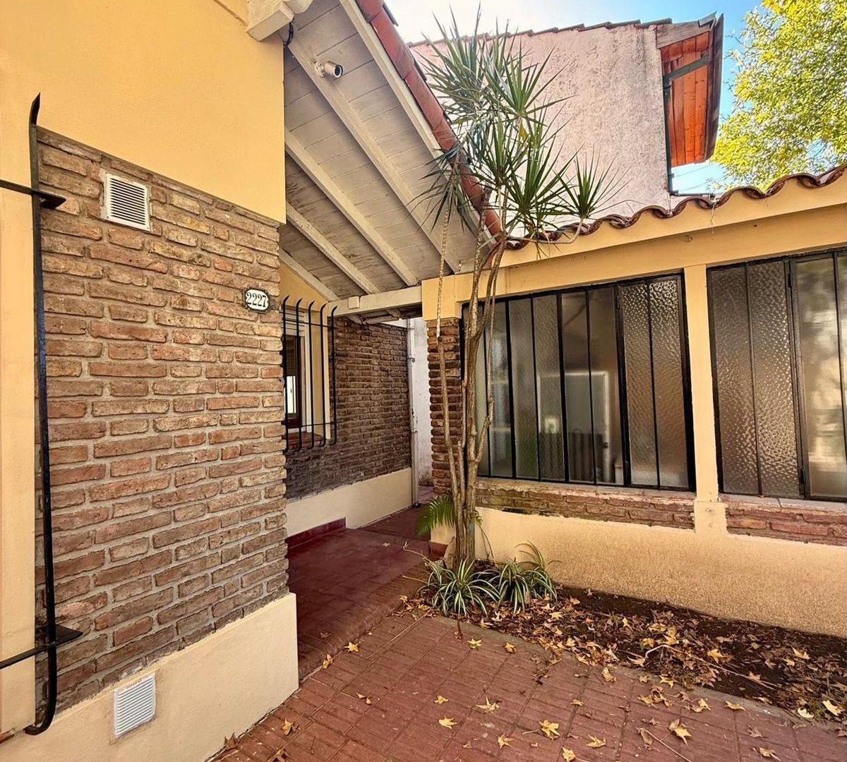 Foto de Venta casa multifamiliar en Olivos Barrio Golf, imagen 2