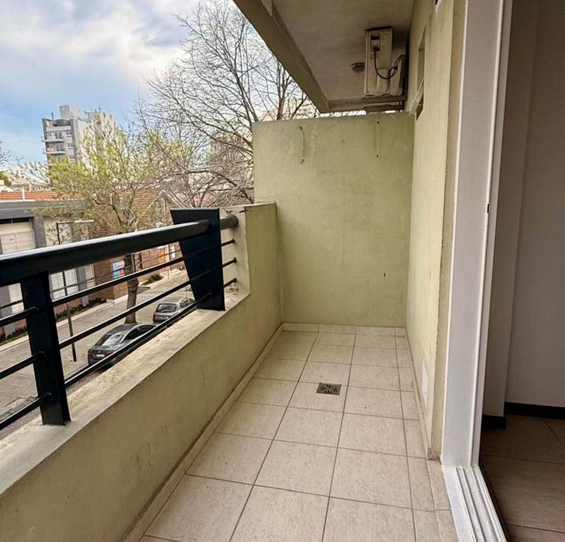Foto de ALQUILER MONOAMBIENTE VILLA PUEYRREDON, imagen 1