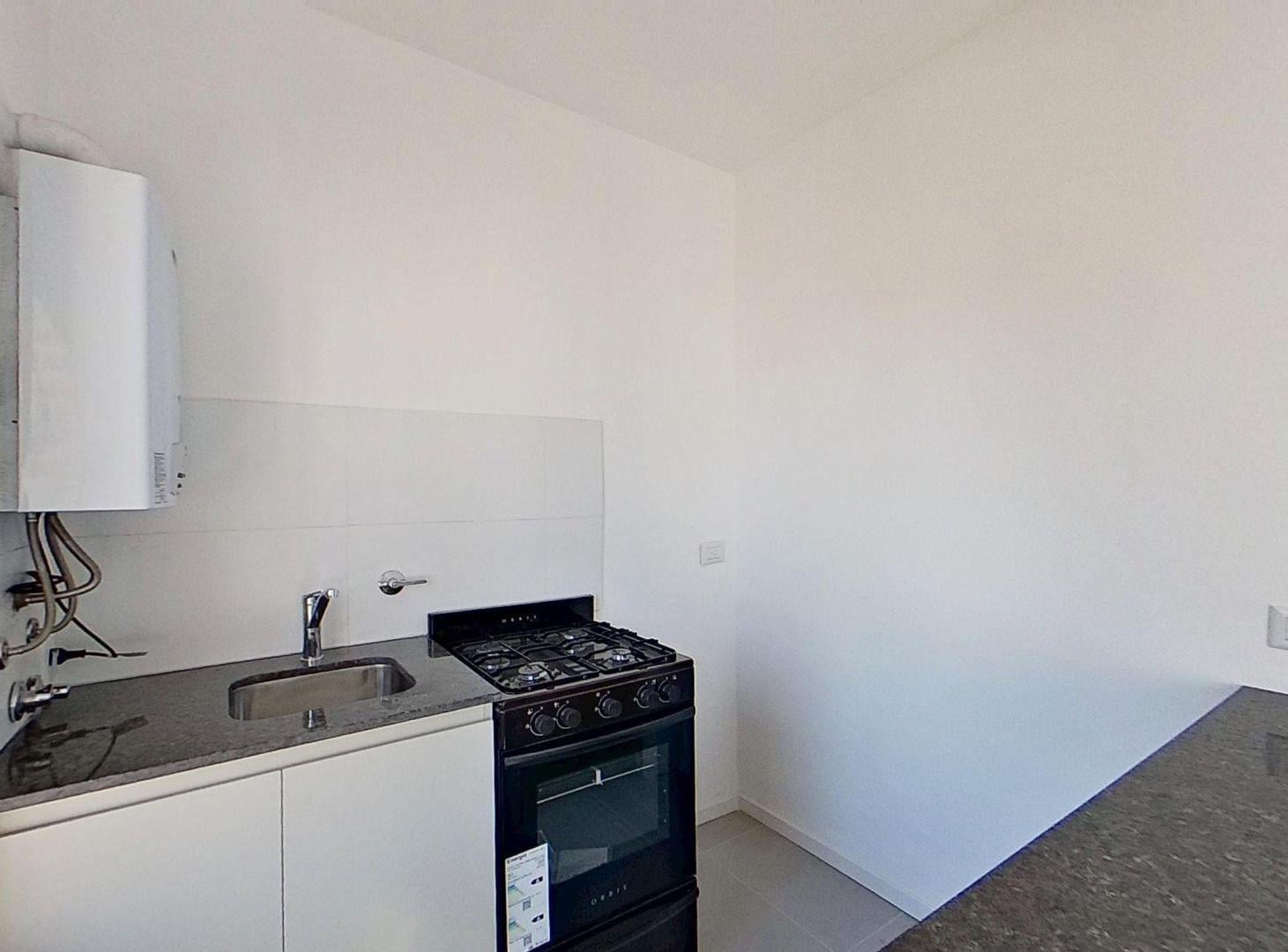 Foto de DUPLEX 3 AMBIENTES CON BALCON Y TERRAZA EN L, imagen 2