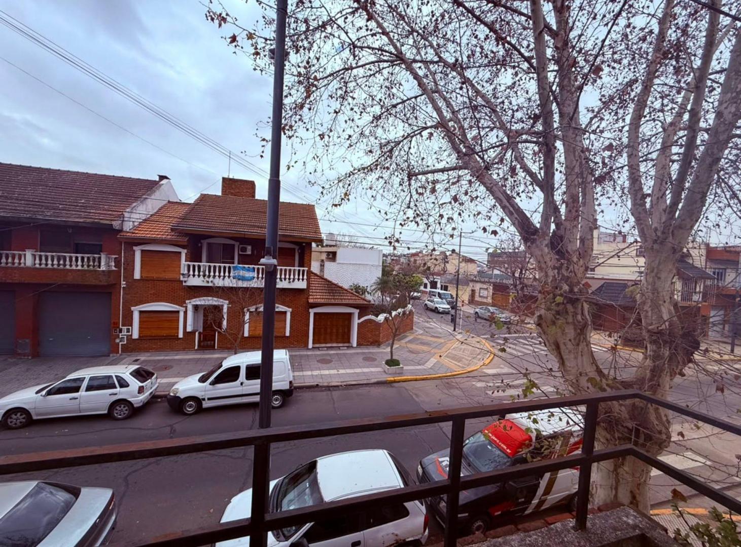 Foto de VENTA PH 2 AMB V. RIACHUELO A REFACCIONAR C BALCÓN, imagen 4