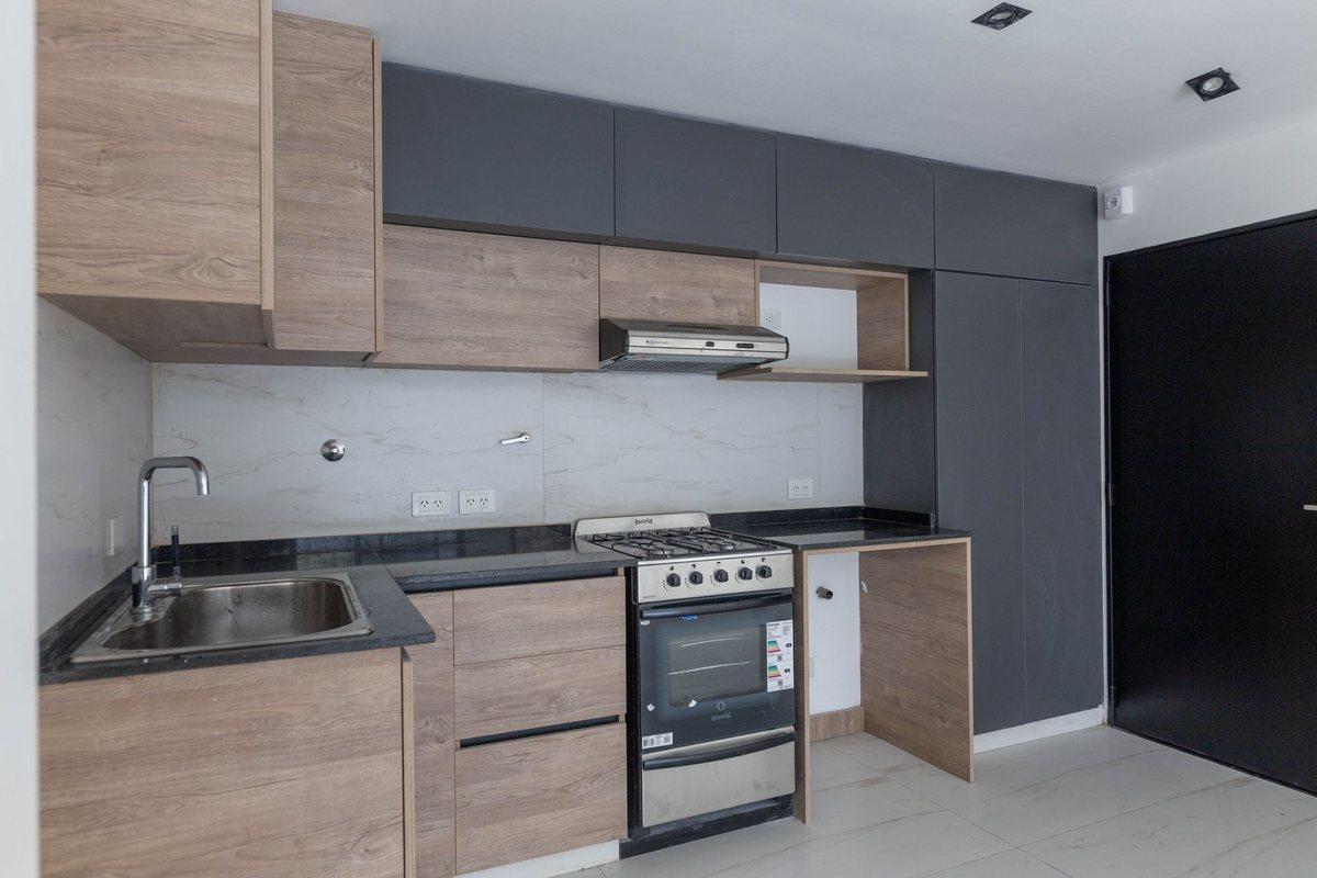 Foto de VENTA DEPARTAMENTO 2 AMBIENTES PARQUE CHACABUCO, imagen 1
