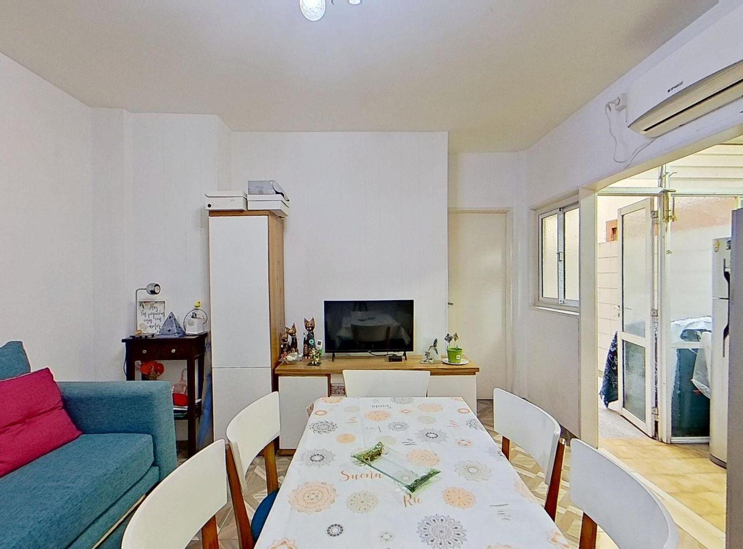 Foto de VENTA DEPARTAMENTO 2 AMBIENTES C/ PATIO EN ALMAGRO, imagen 4