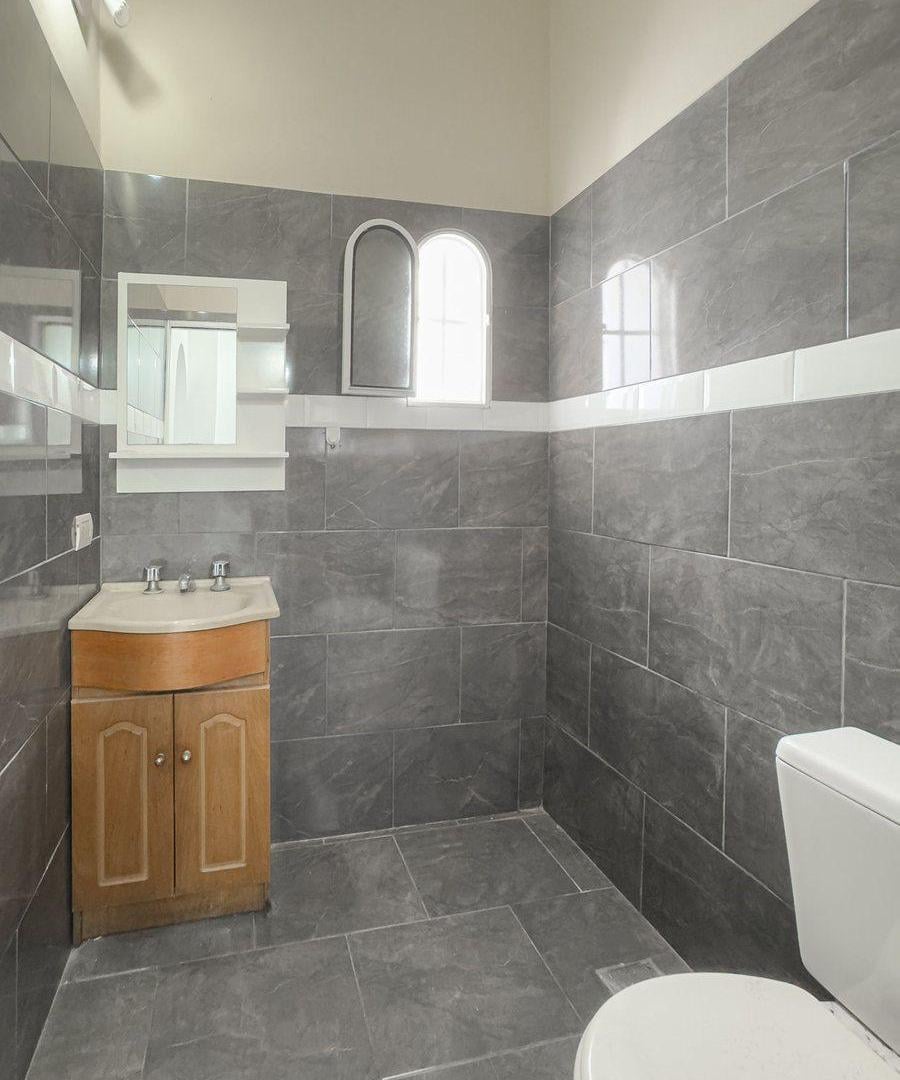 Foto de VENTA PH 3 AMB+DEP. SIN EXPENSAS C/QUINCHO LANUS, imagen 5