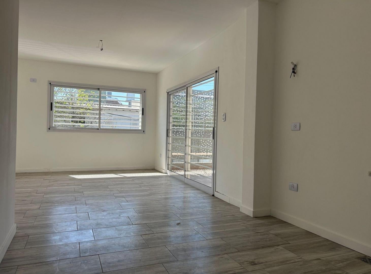 Foto de Venta Depto. 3 Amb.Terraza Patio a estrenar Gerli, imagen 3