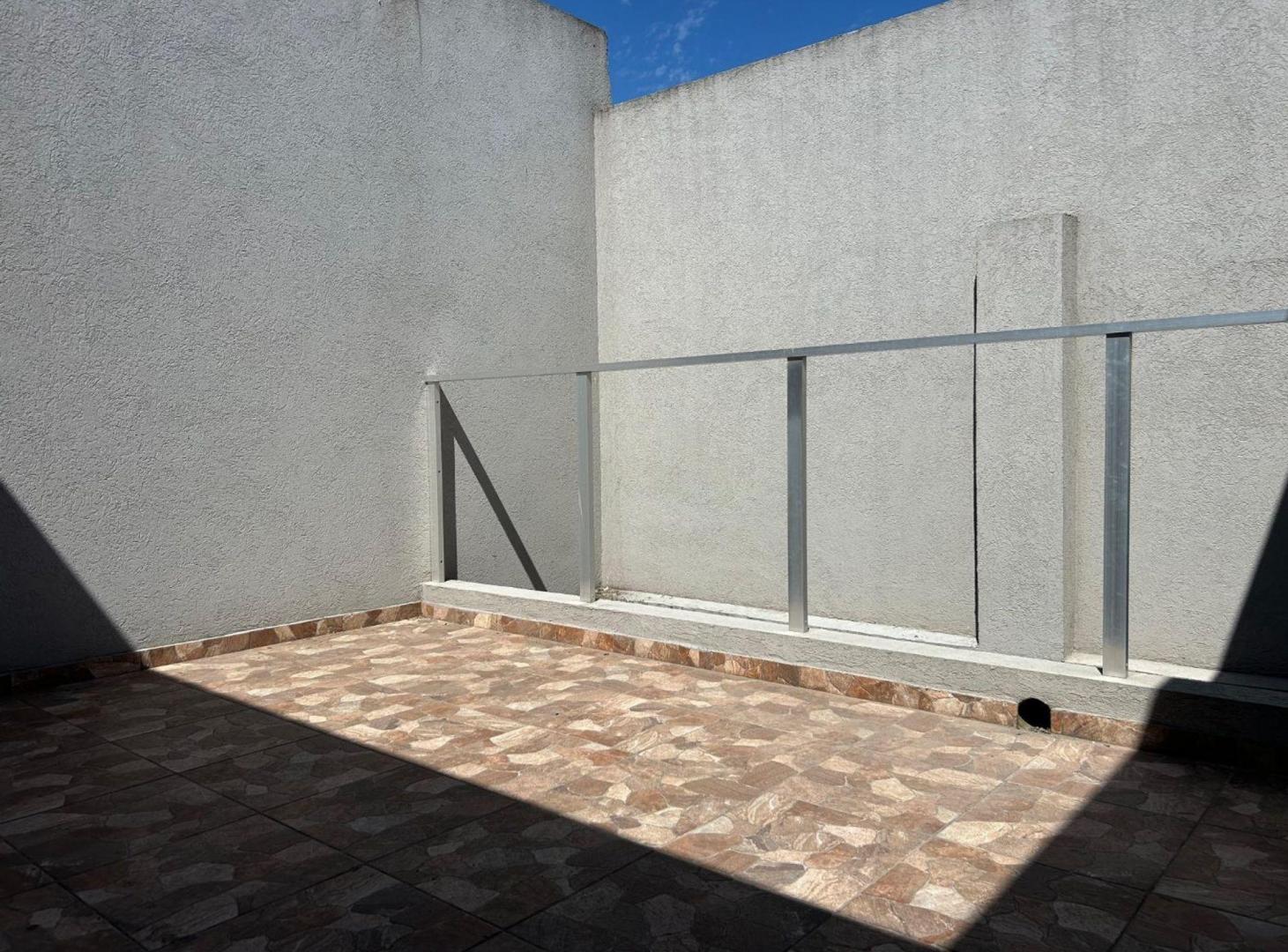 Foto de Venta Depto. 3 Amb. Patio a estrenar Gerli 1º Piso, imagen 3