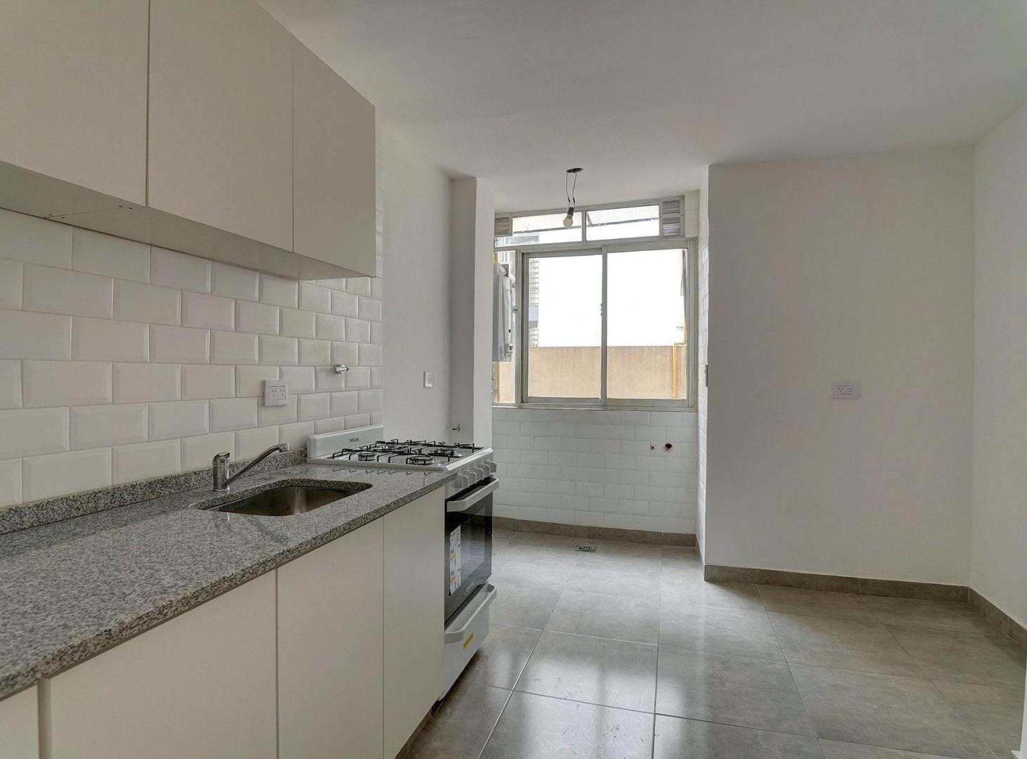 Foto de Venta departamento 3 ambientes Almagro ap/credito!, imagen 2