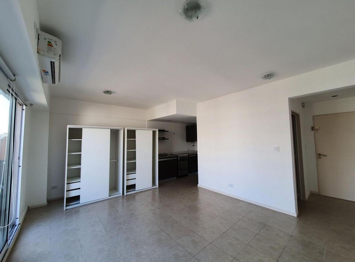 Foto de Venta Monoambiente caballito Cochera Parrilla Sol, imagen 5