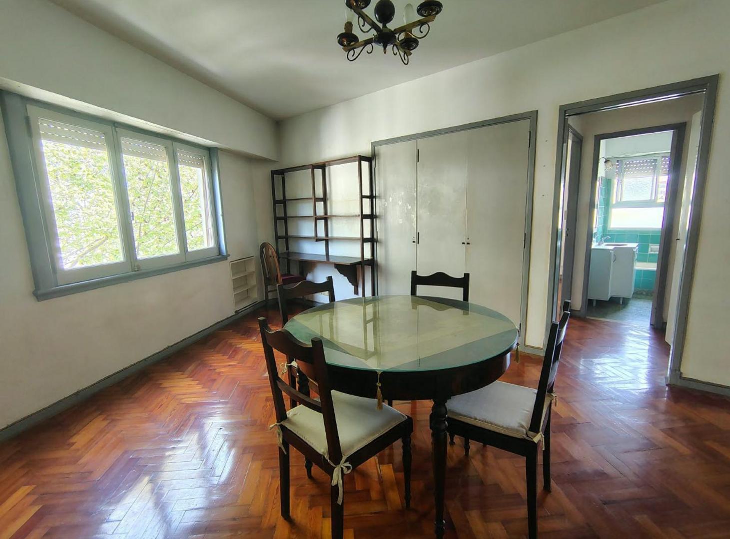 Foto de VENTA DEPARTAMENTO 2 AMBIENTES AMPLIOS BALVANERA, imagen 3