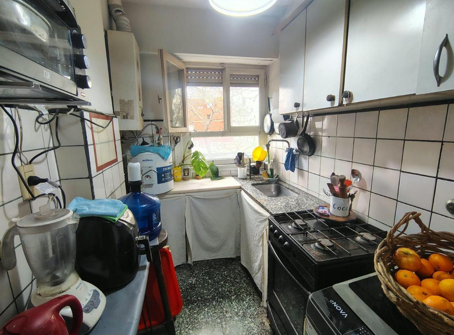 Foto de VENTA DEPARTAMENTO 2 AMB AMPLIOS BALVANERA, imagen 3