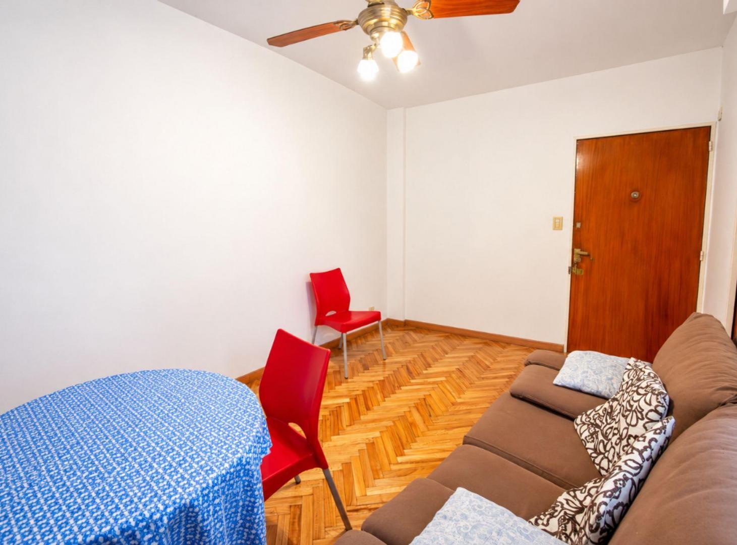 Foto de VENTA DEPARTAMENTO 2 AMBIENTES AV. SAN JUAN, imagen 3