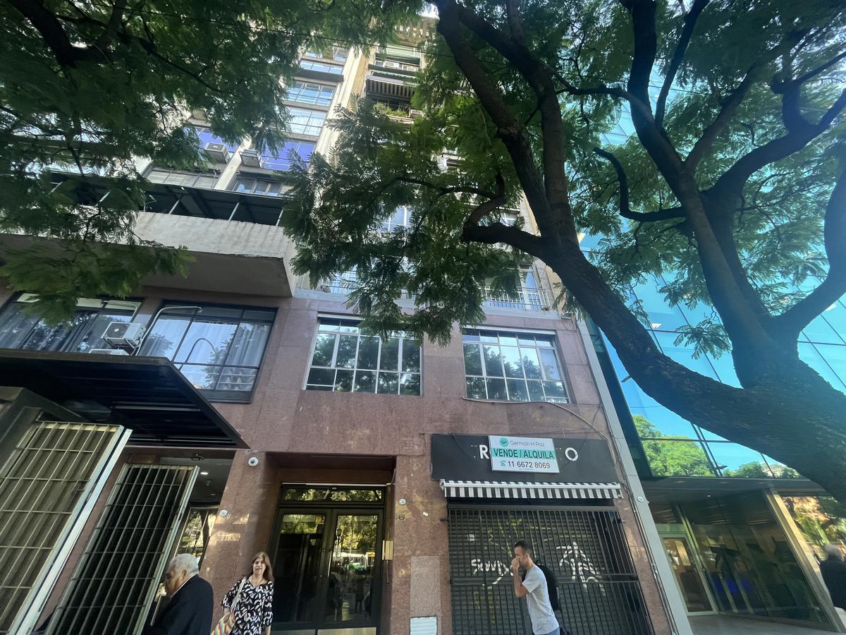 Oficina en Venta Carlos Pellegrini y Córdoba 2