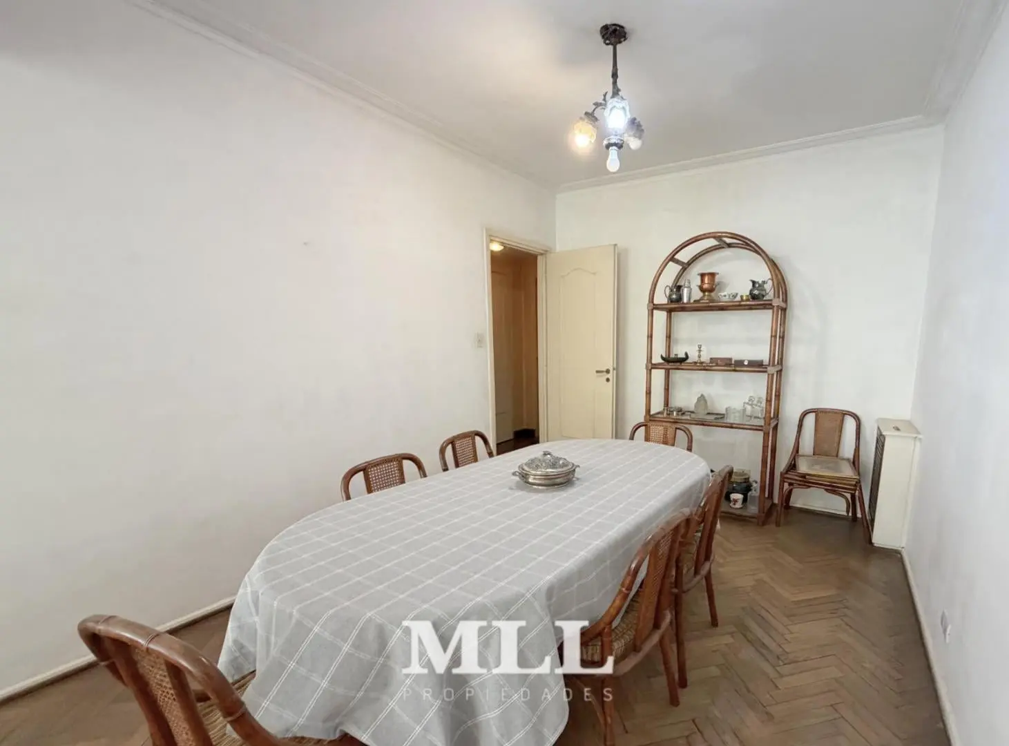 Departamento en Duplex - Venta - A metros de Plaza Vicente Lopez 5