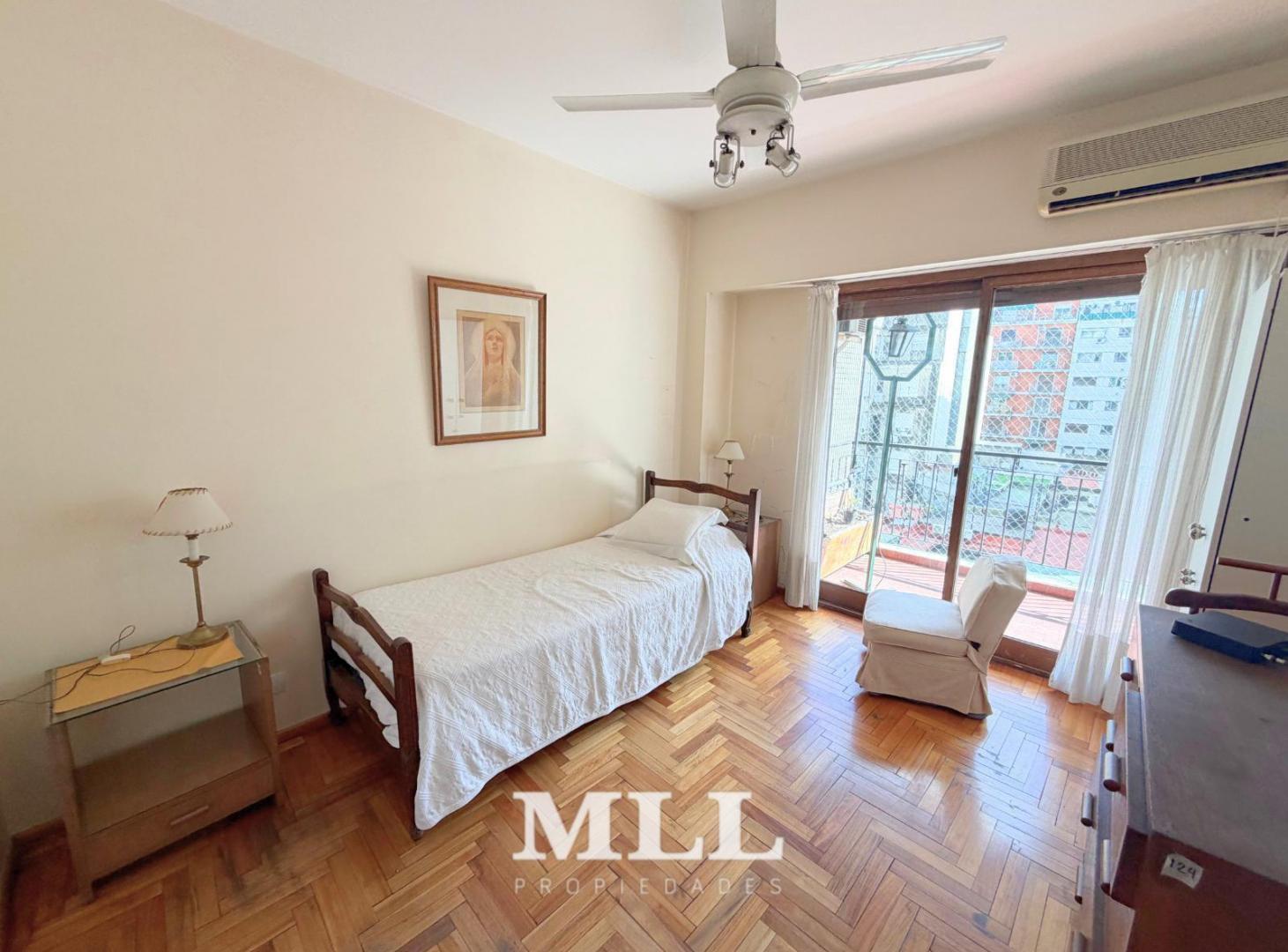Foto de VENTA Junin y Melo Sup 102 m2 Cochera y baulera, imagen 3