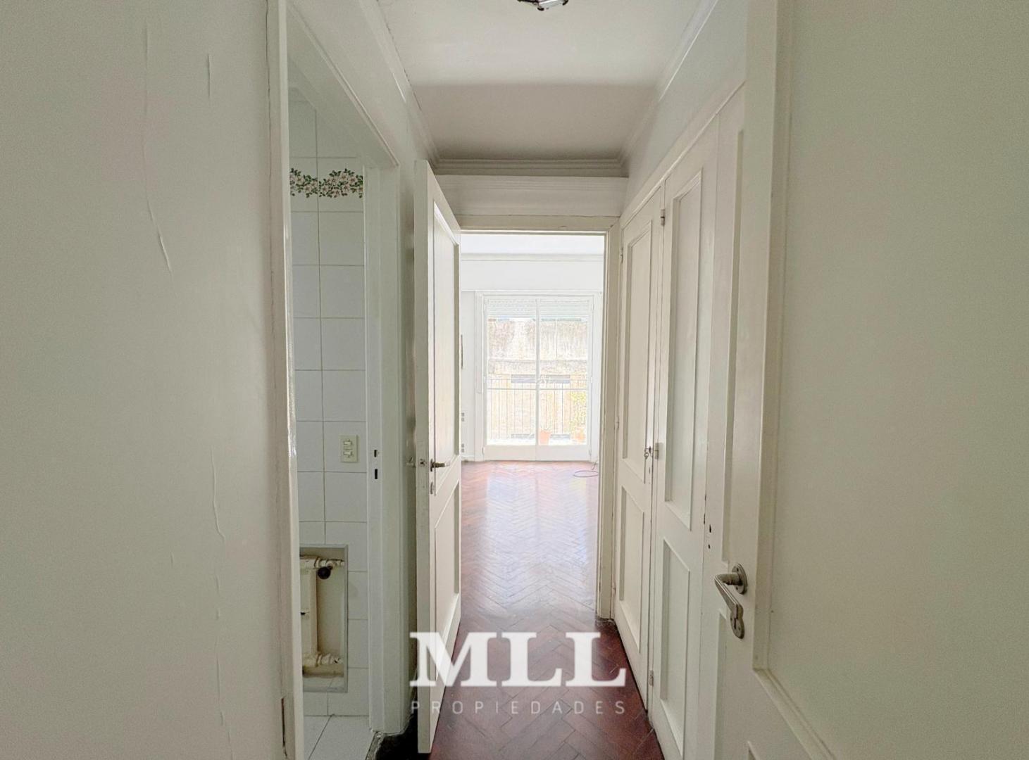 Foto de VENTA Recoleta Av Santa Fe y Montevideo 126 m2 Contrafrente, imagen 3