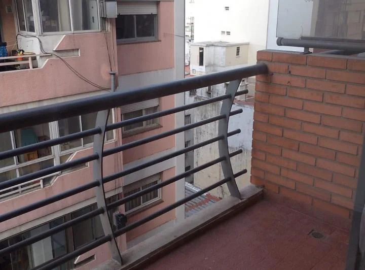 Dto. Centrico 2 amb, con balcon 2