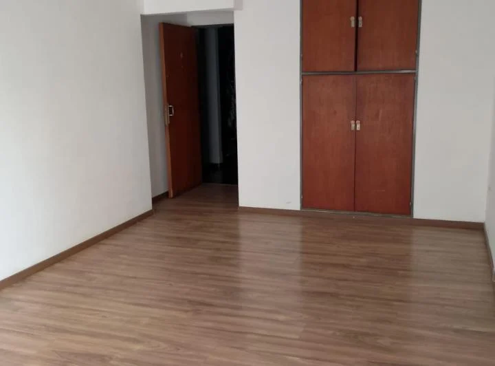 Dto. Centrico 2 amb, con balcon 3
