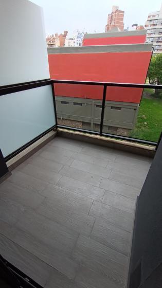 Departamento en Venta 2 Dorm. con Balcon 4