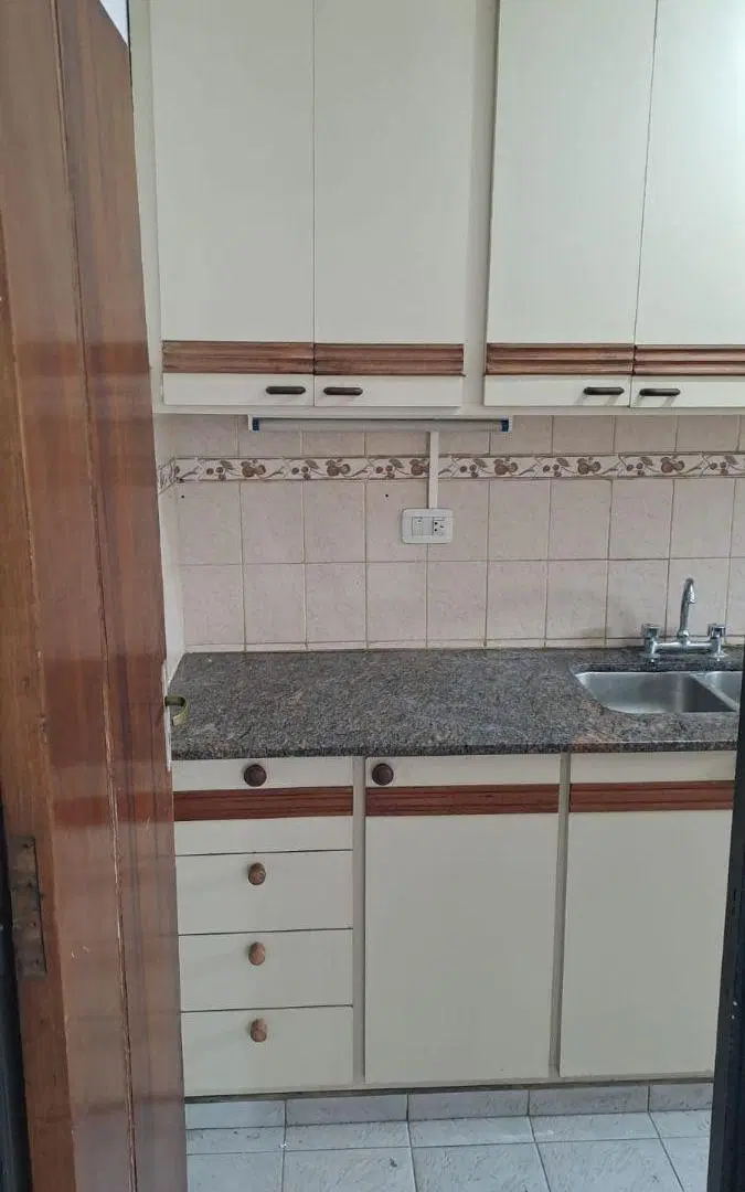 DEPARTAMENTO EN ALQUILER UN DORMITORIO + ESCRITORIO CENTRO 1