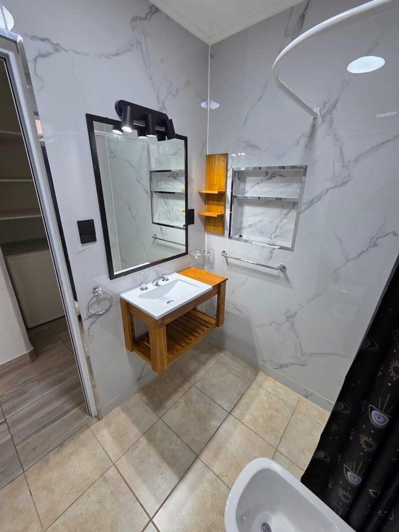 Foto de Casa en Alquiler en Villa Adelina, imagen 5