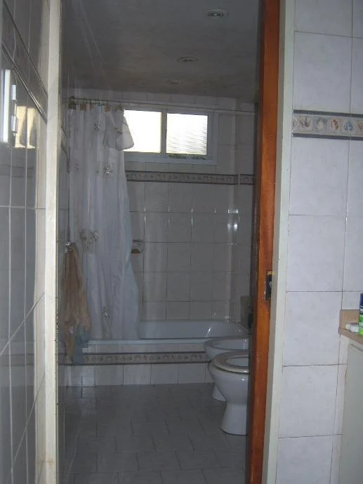 Casa Para 2 Familias en Venta en Temperley Este 2
