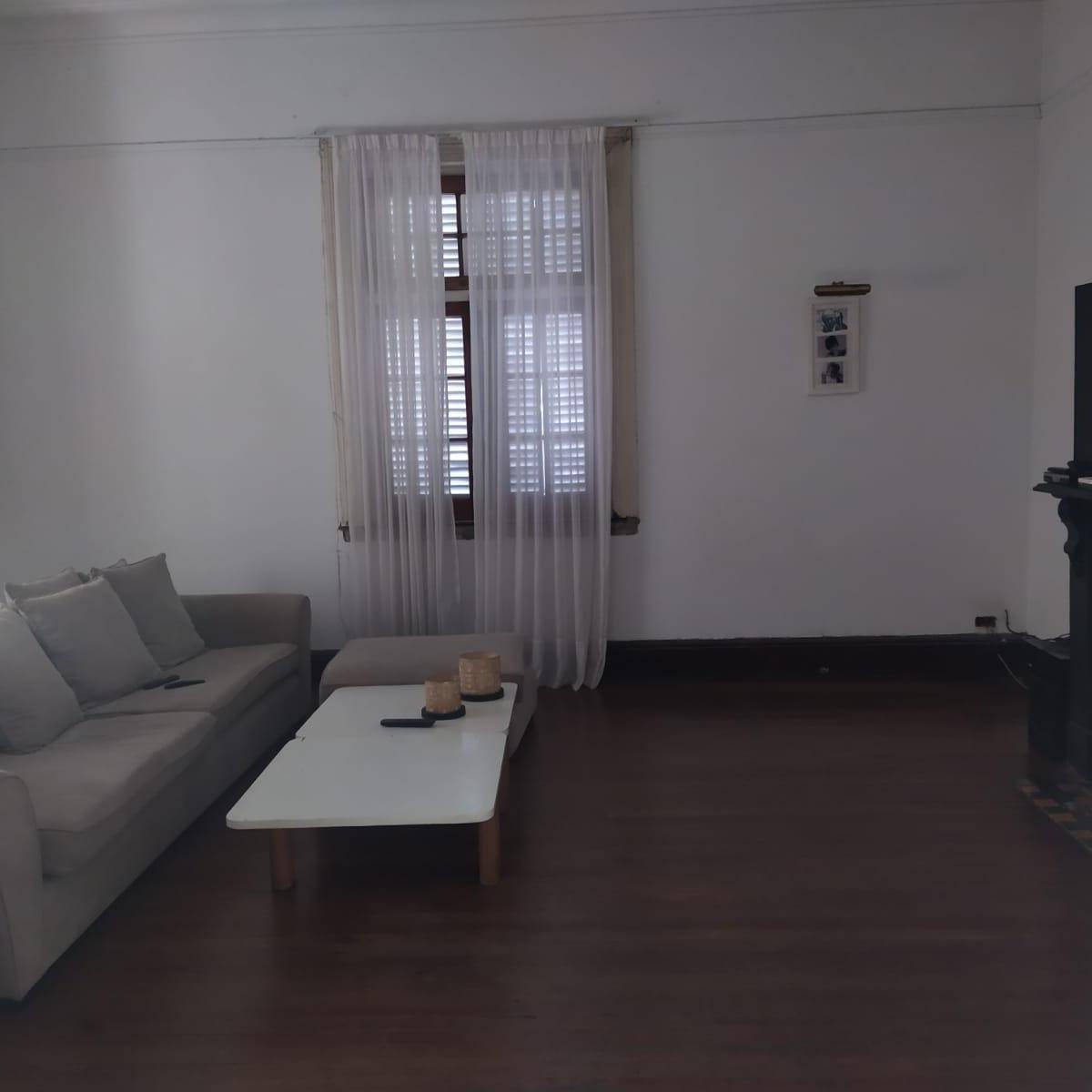 CASA 7 AMBIENTES, ESTILO INGLES