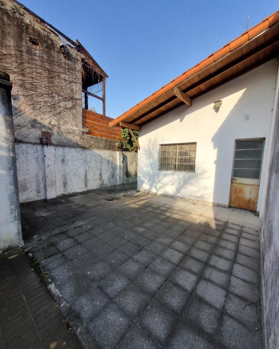 2 PROPIEDADES EN VENTA SOBRE LOTE 13 X 39 / VENTA DIRECTA