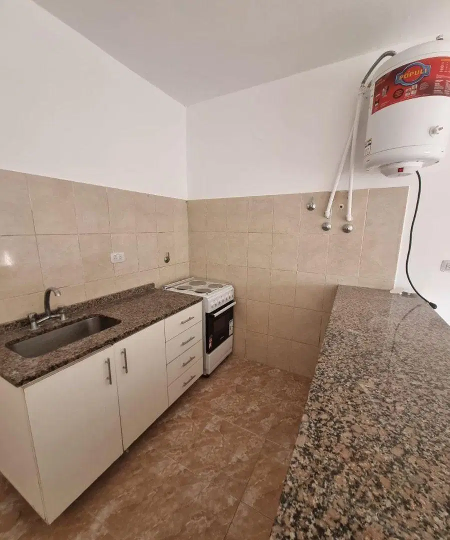 PH 2 AMBIENTES AL FRENTE CON PATIO 3