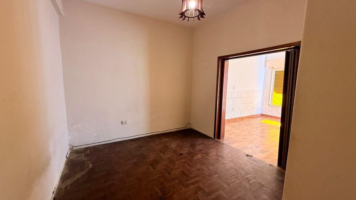 Foto de CASA 3 AMBIENTES CON COCHERA Y FONDO, imagen 1