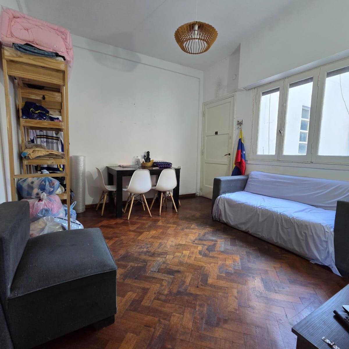 Departamento, Caballito, Av Pedro Goyena1433; 2°b, 3 Amb. 4