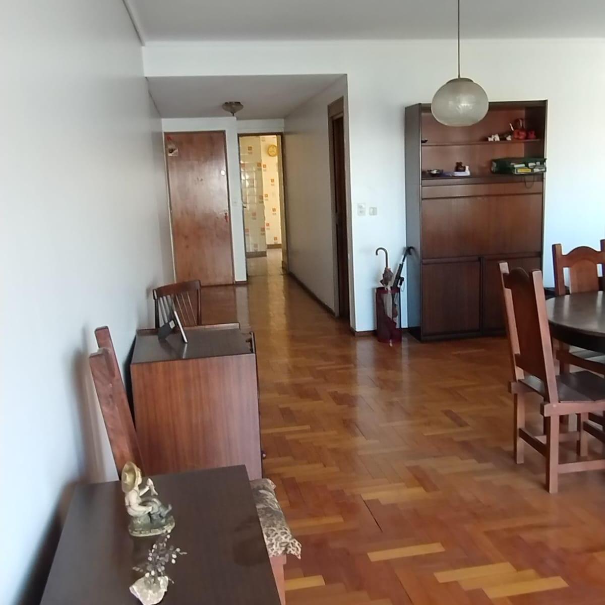 Departamento, Flores, Ramón Falcón 2318; 9° C, 4 Amb 2