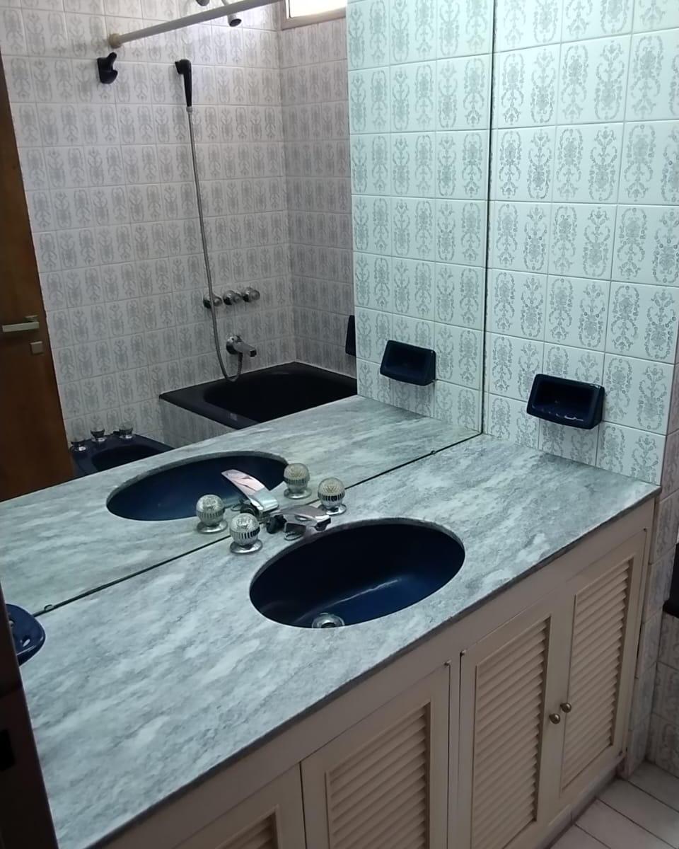 Departamento, Flores, Ramón Falcón 2318; 9° C, 4 Amb 3