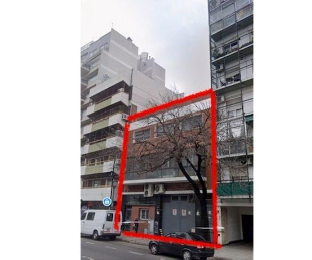 Terreno, V. Mitre (caballito), Av. Gaona 2773, 2.800 M2 Vend
