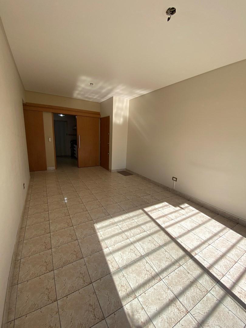Departamento en Venta 2 Dorm. Mucha Luz Impecable, San Miguel, G. B. a. Zona Norte, Argentina 4