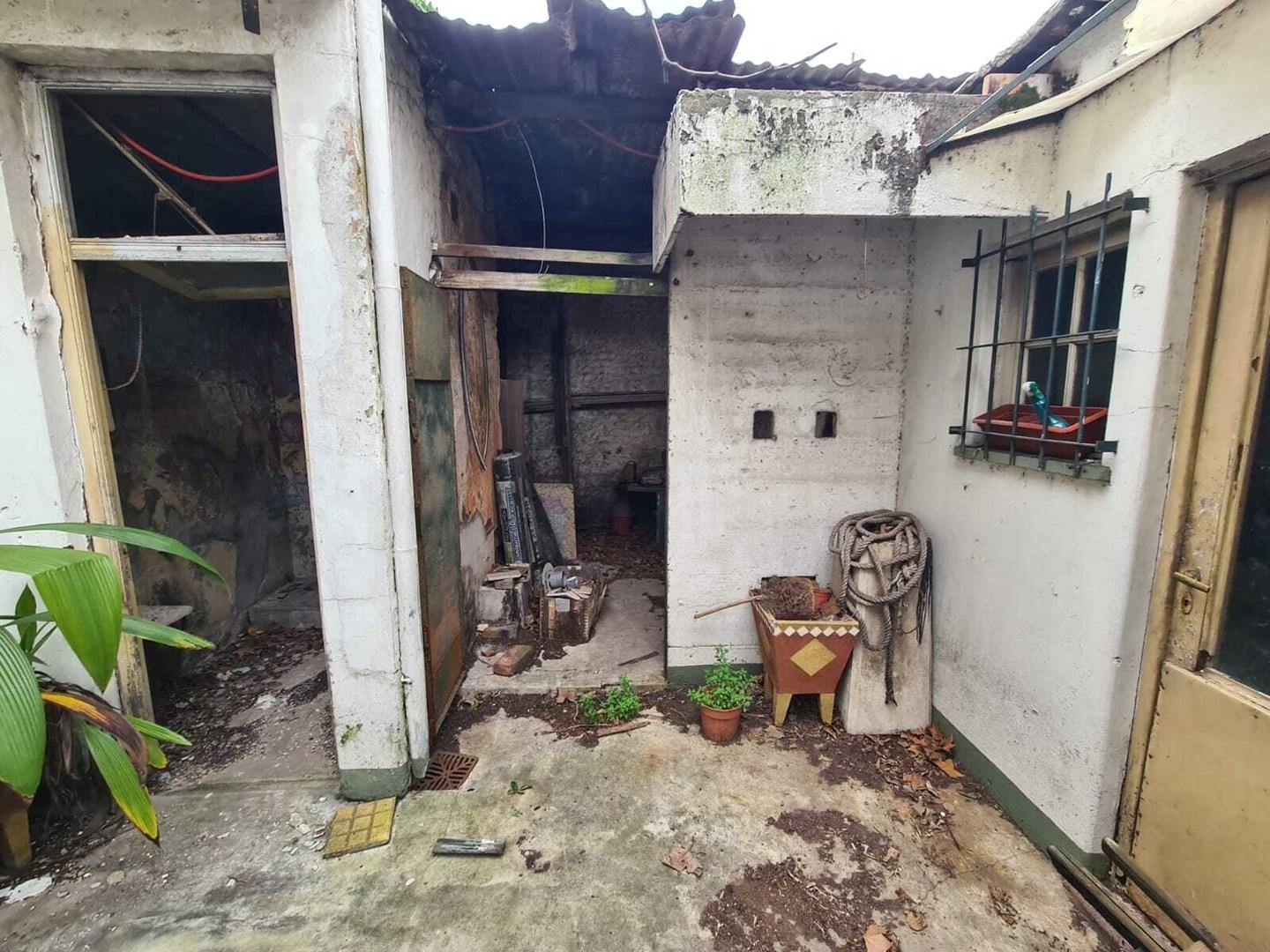Foto de OPORTUNIDAD!!! IDEAL INVERSOR, A REFACCIONAR O DESARROLLO INMOBILIARIO.!!!, imagen 5
