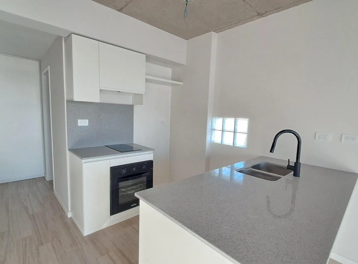 Departamento Monoambiente  en Alquiler en Macrocentro, Bahia Blanca, Resto de la Provincia 2