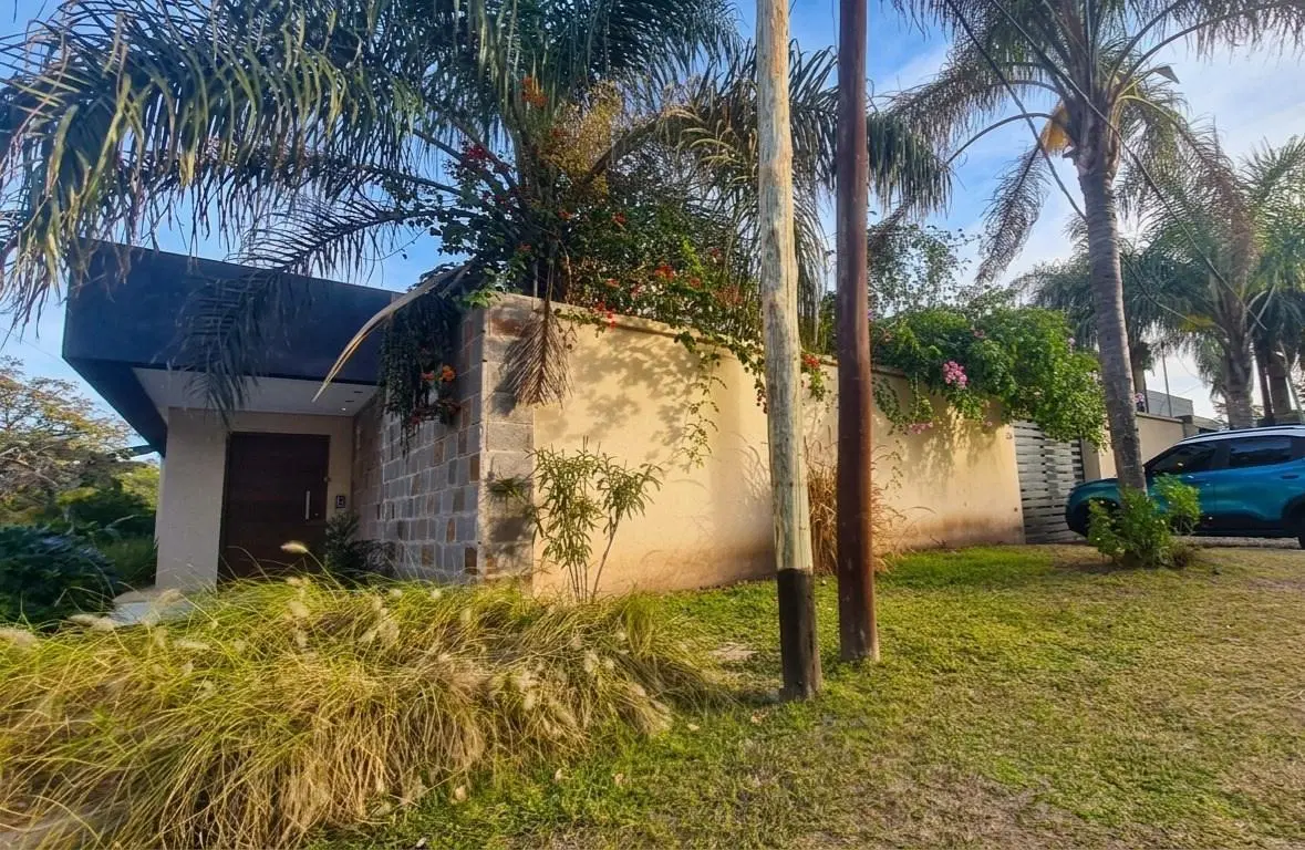 Casa Chalet  en Venta en Arguello, Córdoba 5