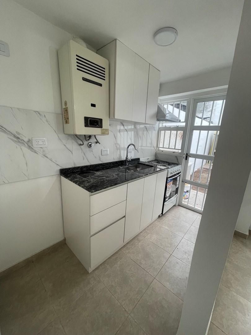 Foto de Departamento Dúplex en Alquiler en Alberdi, Córdoba, imagen 1
