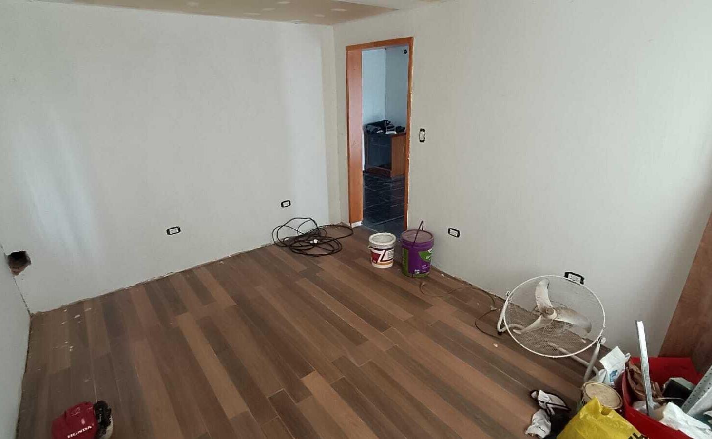 Foto de Casa Chalet en Alquiler en Pueblo Esther, Rosario, Santa Fe, imagen 4