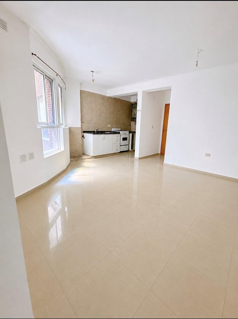 Foto de Departamento en Alquiler en Nueva Córdoba, Córdoba, imagen 2