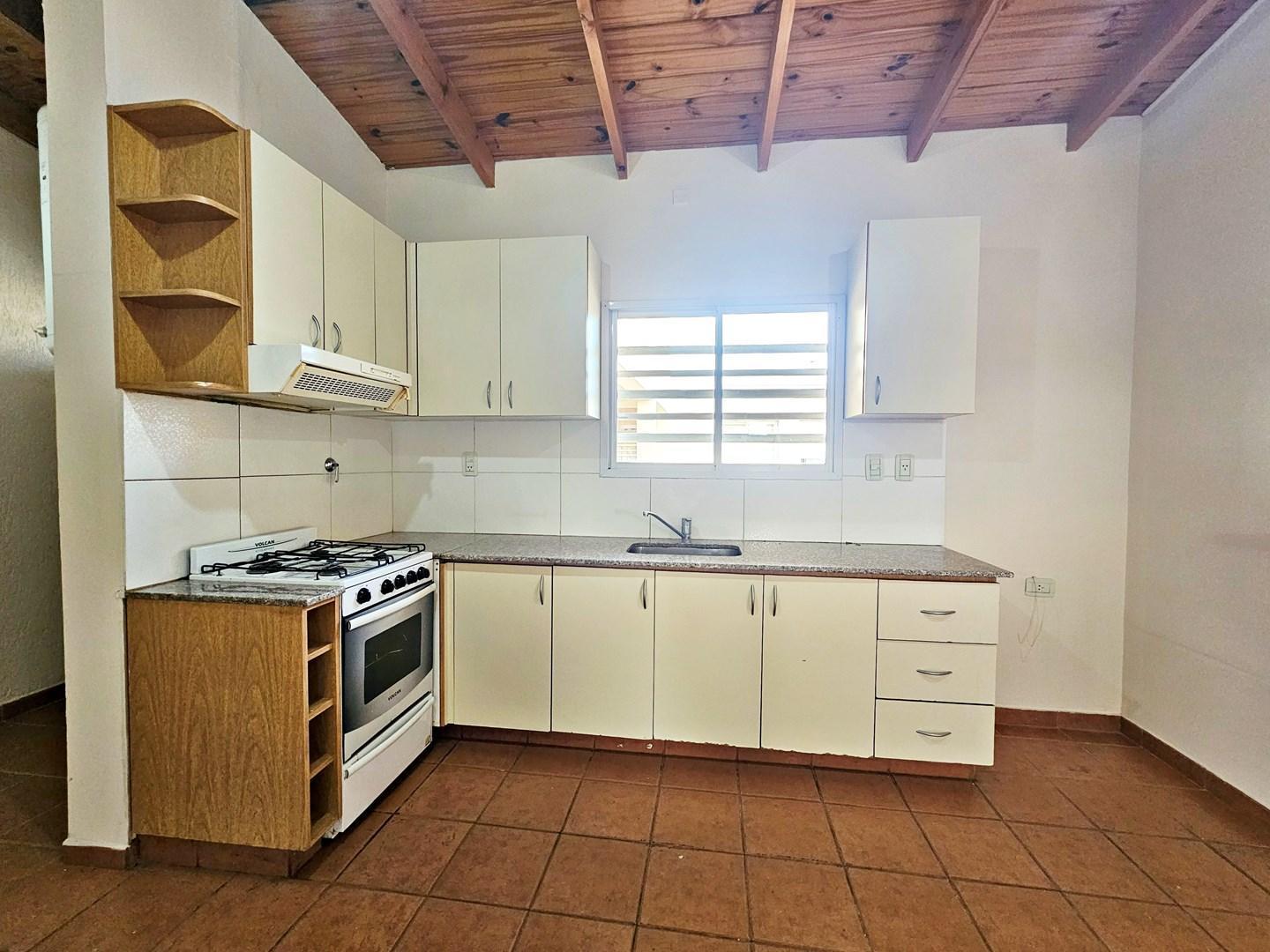 Foto de Departamento en Alquiler en Bahia Blanca, Resto de la Provincia, Buenos, imagen 4