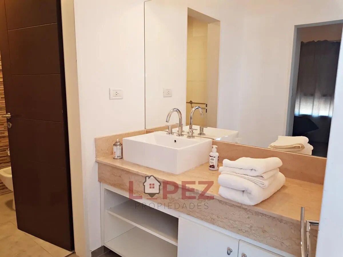 Foto de Departamento En Venta En Macrocentro, Bahia Blanca, Resto De La, imagen 3