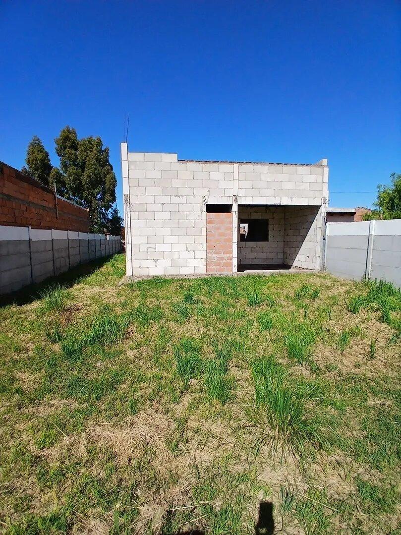 Foto de Lote En Venta En Bahía Blanca, Con Construcción Casa 1 Dorm, imagen 4